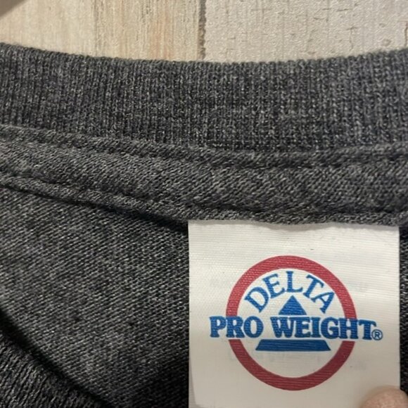 Faith over Fear T-Shirt Medium - Picture 3 of 7